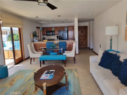 Dining room, Interior, Kitchen, Pendant Lights, Recessed Lighting