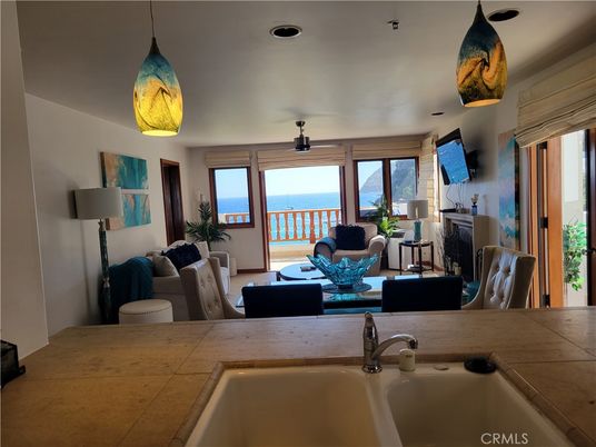Interior, Living room, Water