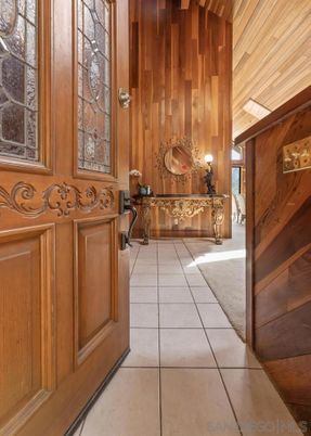 Interior, Wooden Walls