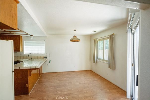 Empty room, Interior, Pendant Lights, Wood Texture Flooring