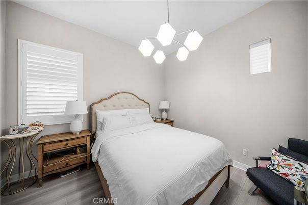 Bedroom, Interior, Pendant Lights, Wood Texture Flooring