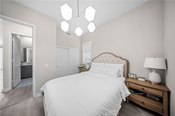 Bedroom, Interior, Pendant Lights, Wood Texture Flooring