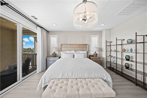 Bedroom, Interior, Pendant Lights, Recessed Lighting, Wood Texture Flooring