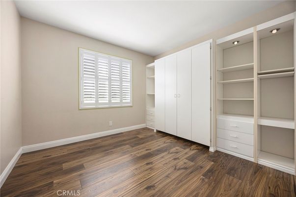 Empty room, Interior, Walk-in Closets, Wood Texture Flooring
