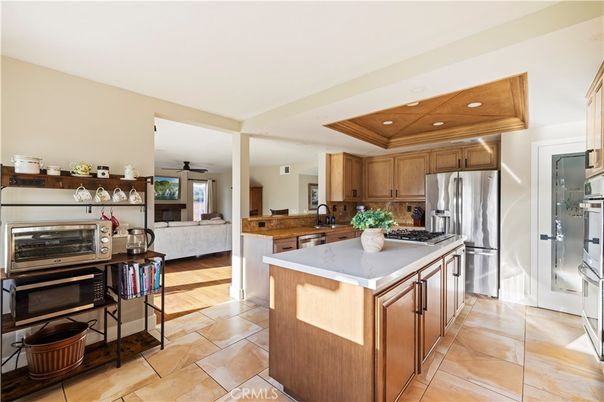 Interior, Kitchen, Living room, Recessed Lighting, Stainless Steel Appliances, Wooden Ceilings
