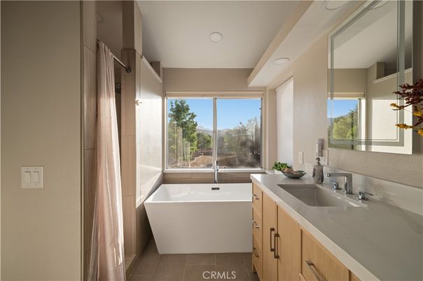 Bathroom, Free Standing Baths, Interior, Recessed Lighting