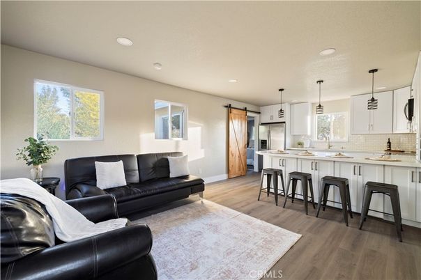 Interior, Kitchen, Living room, Pendant Lights, Recessed Lighting, Wood Texture Flooring