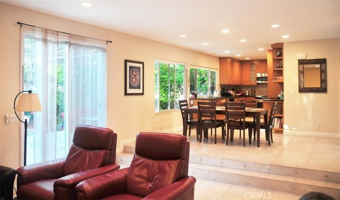Dining room, Interior, Kitchen, Recessed Lighting