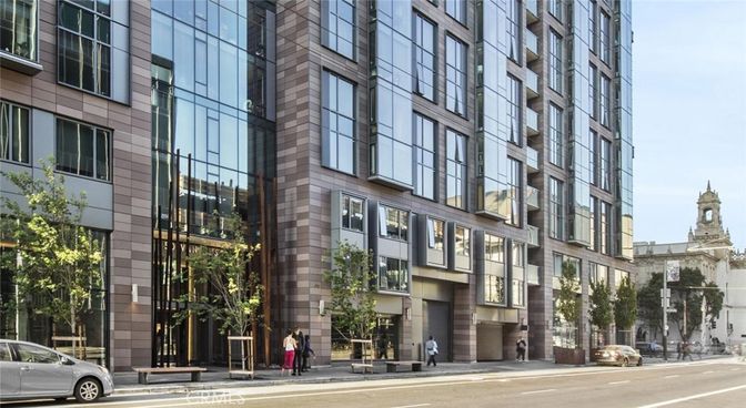 Exterior, Facade, Condo Building