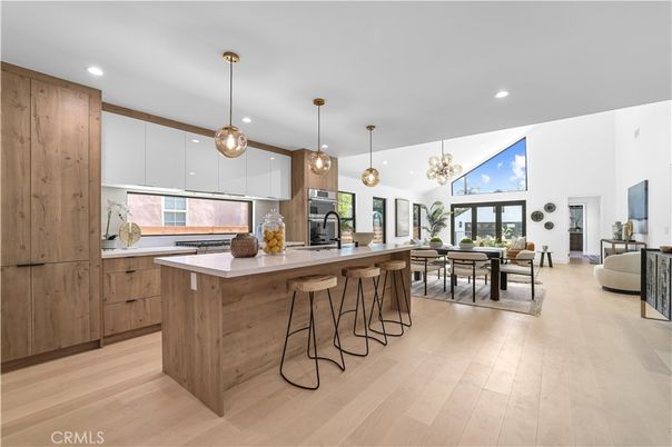 Dining room, Interior, Kitchen, Living room, Pendant Lights, Recessed Lighting, Wood Texture Flooring