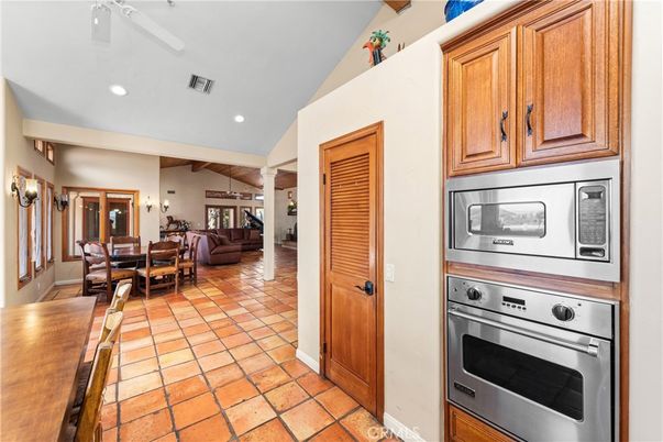Dining room, Interior, Kitchen, Recessed Lighting, Stainless Steel Appliances