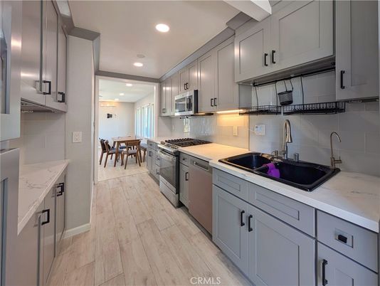 Dining room, Interior, Kitchen, Recessed Lighting, Wood Texture Flooring