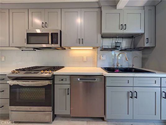 Interior, Kitchen, Stainless Steel Appliances