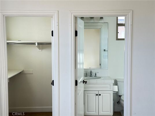 Bathroom, Interior, Tile Countertops