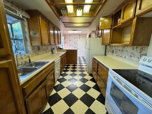 Interior, Kitchen