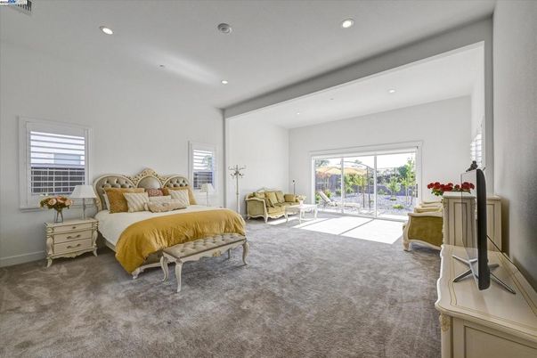 Bedroom, Interior, Recessed Lighting