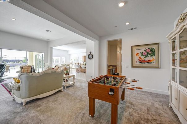 Game Room, Interior, Living room, Recessed Lighting