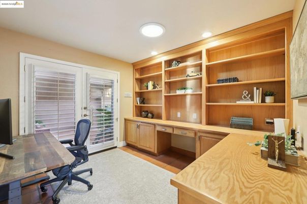 Home Office, Interior, Recessed Lighting