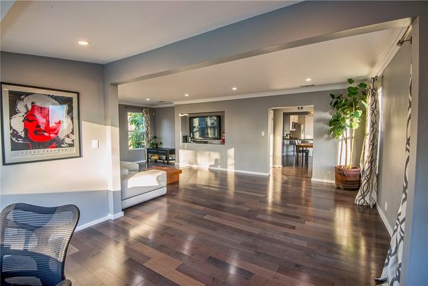 Interior, Recessed Lighting, Wood Texture Flooring