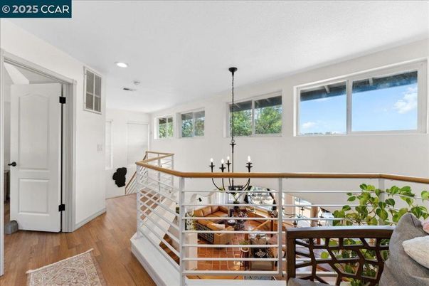 Interior, Pendant Lights, Recessed Lighting, Wood Texture Flooring
