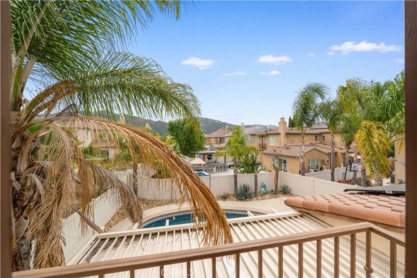 Exterior, Pool, Other