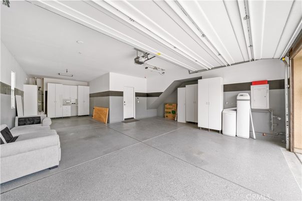 Garage, Interior, Washer