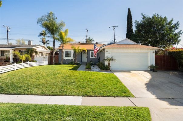 Attached, Backyard, Exterior, Facade, Ranch