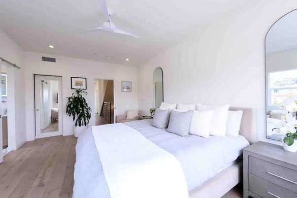 Bedroom, Interior, Recessed Lighting, Wood Texture Flooring