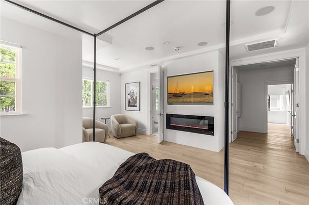 Bedroom, Fireplace, Interior, Recessed Lighting, Wood Texture Flooring