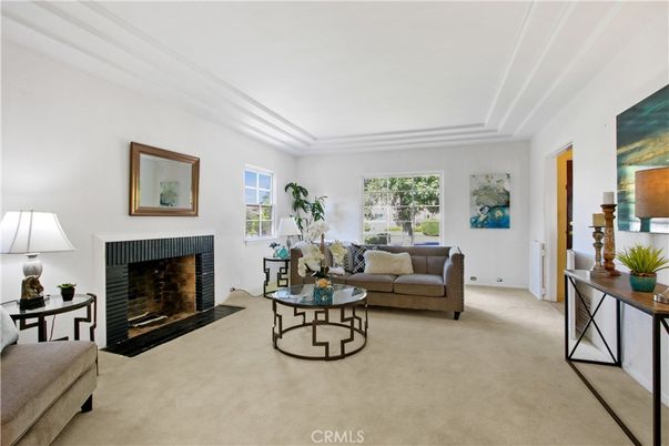 Fireplace, Interior, Living room