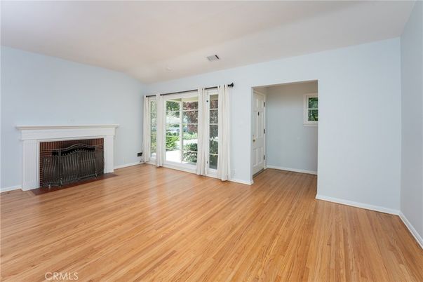 Empty room, Fireplace, Interior, Wood Texture Flooring