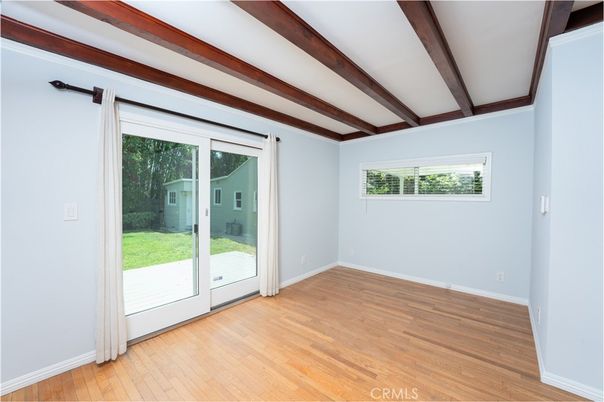 Empty room, Interior, Wooden Beams, Wood Texture Flooring