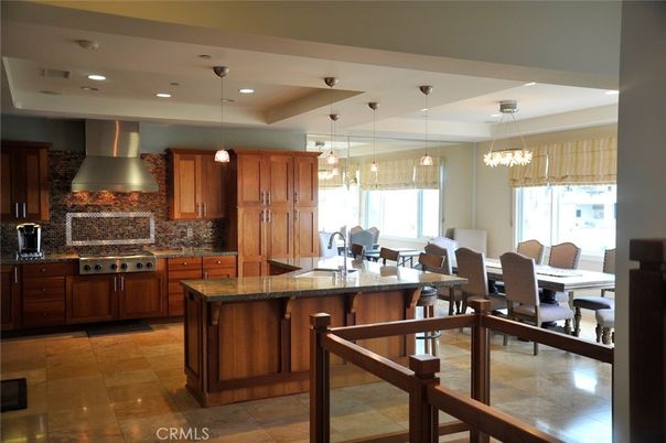 Dining room, Interior, Kitchen, Pendant Lights, Recessed Lighting, Stainless Steel Appliances