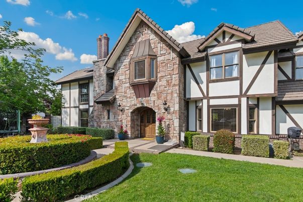 Backyard, Exterior, Facade, Tudor Revival