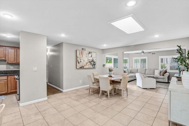 Dining room, Interior, Kitchen, Living room, Recessed Lighting