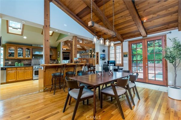 Dining room, Interior, Kitchen, Pendant Lights, Recessed Lighting, Wooden Beams, Wooden Ceilings, Wood Texture Flooring