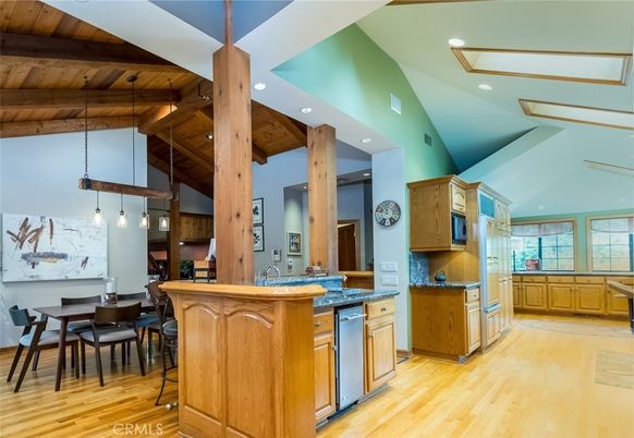 Dining room, Interior, Kitchen, Pendant Lights, Recessed Lighting, Wooden Beams, Wooden Ceilings, Wood Texture Flooring