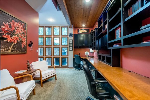 Home Office, Interior, Recessed Lighting, Wooden Ceilings