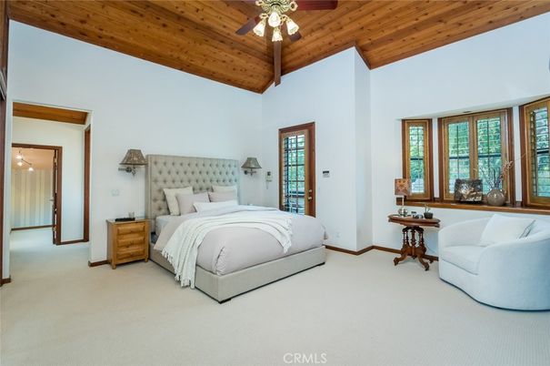 Bedroom, Interior, Wooden Beams, Wooden Ceilings