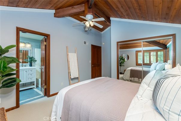 Bedroom, Interior, Wooden Beams, Wooden Ceilings