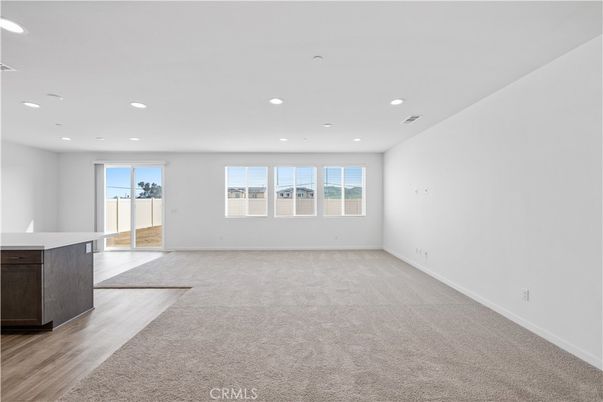 Empty room, Interior, Recessed Lighting