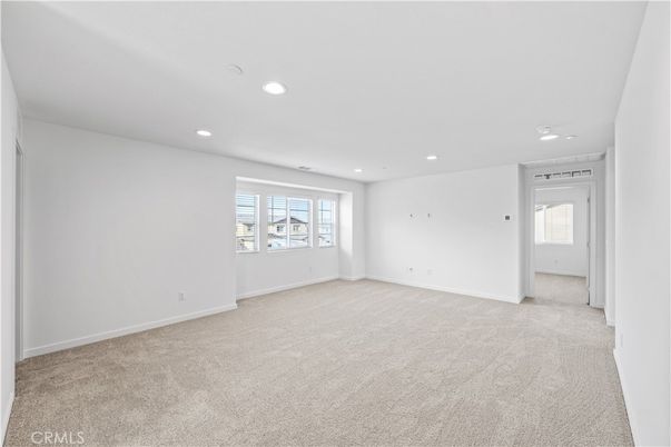 Empty room, Interior, Recessed Lighting