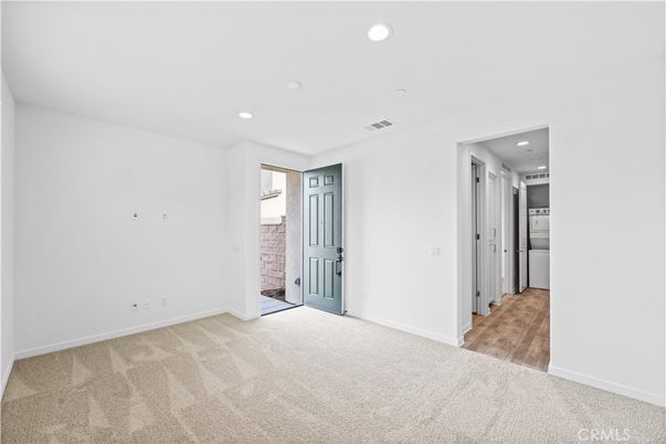 Empty room, Interior, Kitchen, Recessed Lighting