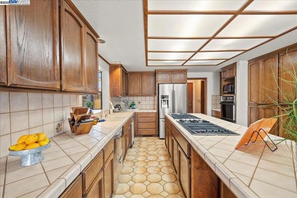 Interior, Kitchen, Tile Countertops