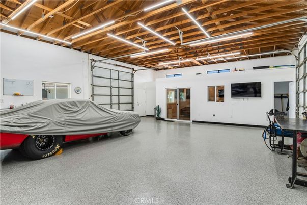 Garage, Interior, Wooden Beams, Wooden Ceilings
