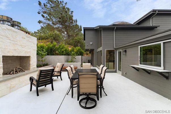 Exterior, Fireplace