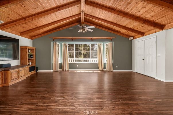 Empty room, Interior, Wooden Beams, Wooden Ceilings, Wood Texture Flooring