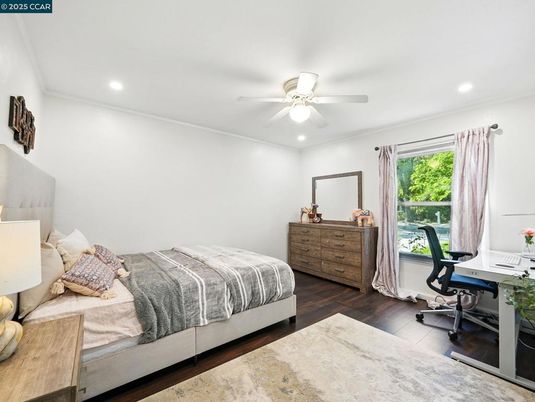 Bedroom, Home Office, Interior, Recessed Lighting, Wood Texture Flooring