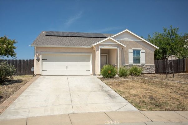 Attached, Exterior, Facade, Solar Panels, Ranch