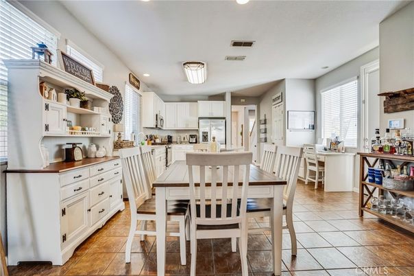 Dining room, Interior, Kitchen, Recessed Lighting